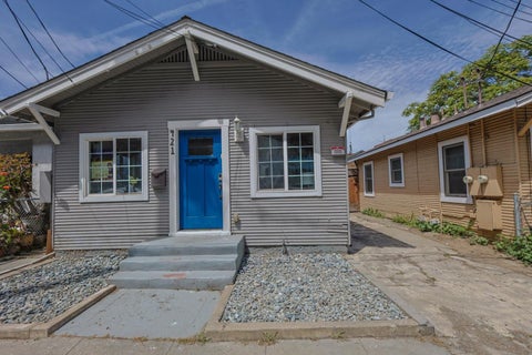 Tiny photo for 421 Elizabeth Street, San Jose, CA 95112 (MLS # ML82042975)