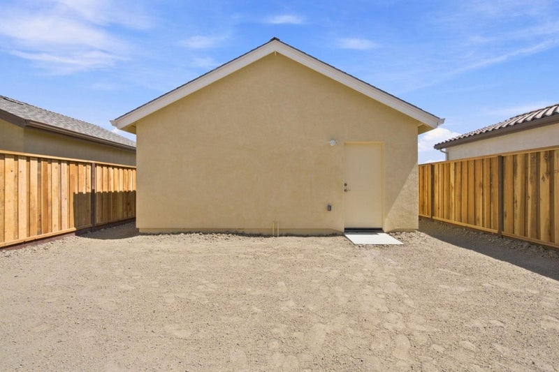 748 Aurora Way
