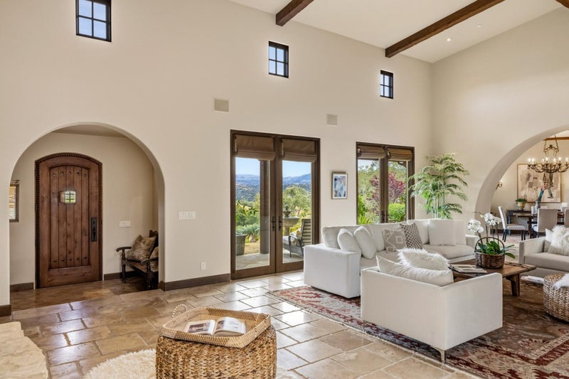 312 Pasadera Court