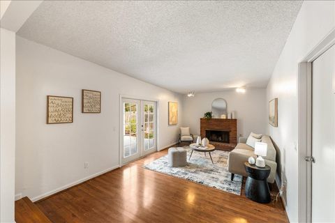 Tiny photo for 277 Young Circle, MARINA, CA 93933 (MLS # ML82034435)