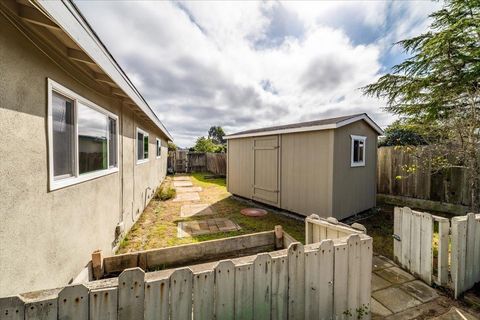 Tiny photo for 277 Young Circle, MARINA, CA 93933 (MLS # ML82034435)