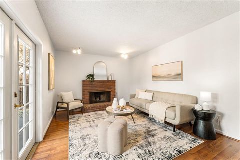 Tiny photo for 277 Young Circle, MARINA, CA 93933 (MLS # ML82034435)