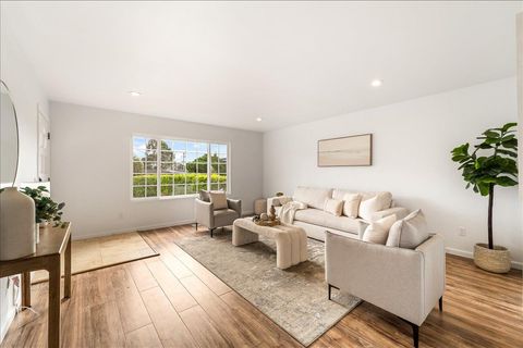 Tiny photo for 277 Young Circle, MARINA, CA 93933 (MLS # ML82034435)