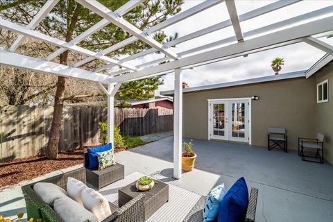 Tiny photo for 277 Young Circle, MARINA, CA 93933 (MLS # ML82034435)