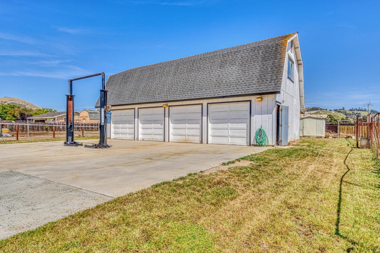 752 A Middlefield Road A