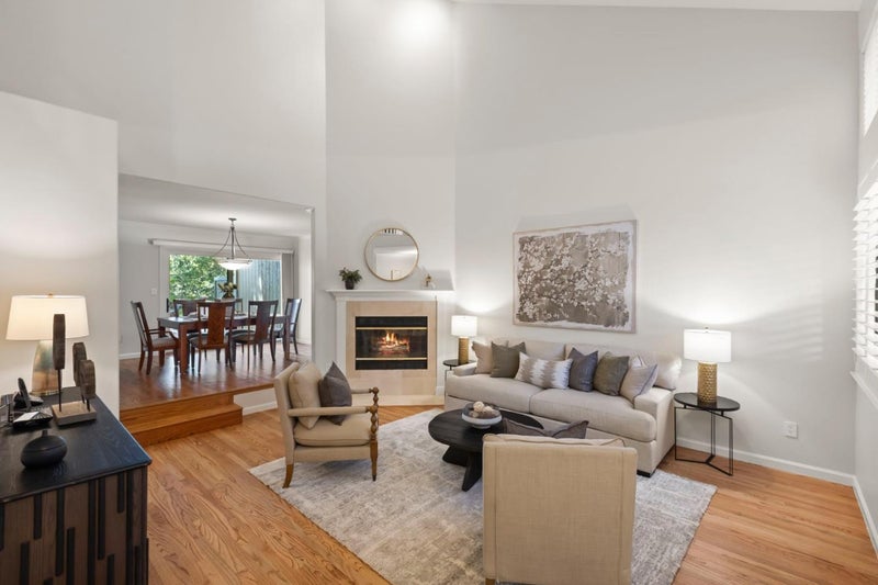5940 Jenny Lind Court