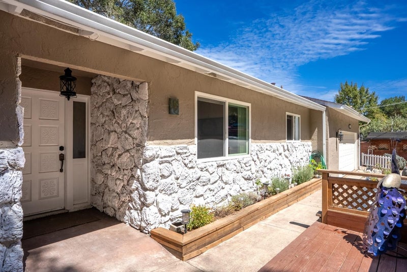1175 Marilyn Lane
