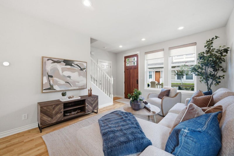302 Creekside Village Drive