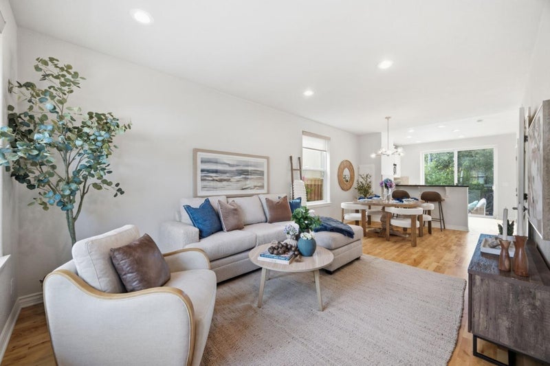 302 Creekside Village Drive