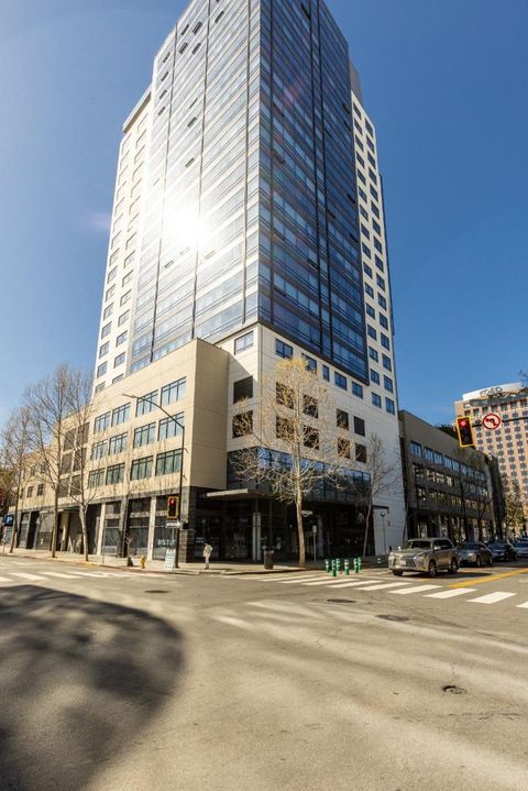 Photo of 88 E San Fernando Street #1706, SAN JOSE, CA 95113 (MLS # ML82053684)