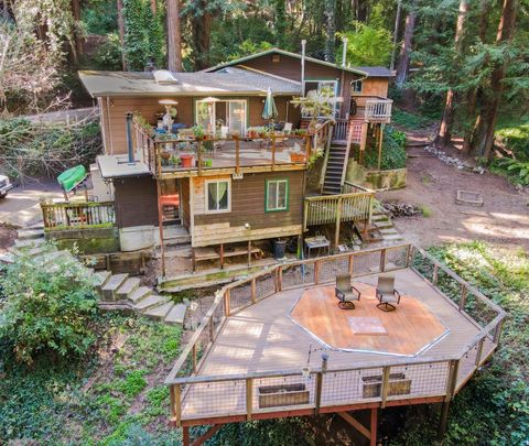 Photo of 1350 Lost Acre Drive, FELTON, CA 95018 (MLS # ML82033354)