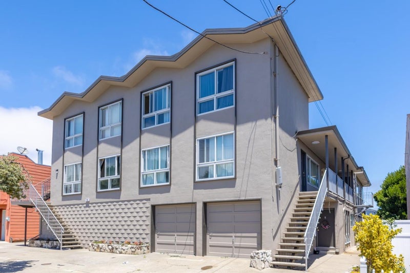 776 Green Avenue