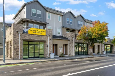 3775 Castro Valley Boulevard, Castro Valley, CA 94546 - #: ML82024525