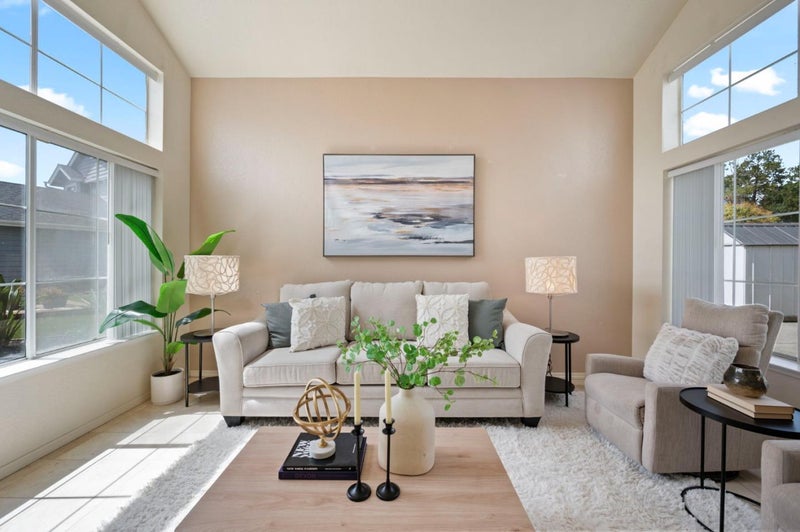 106 Carousel Drive