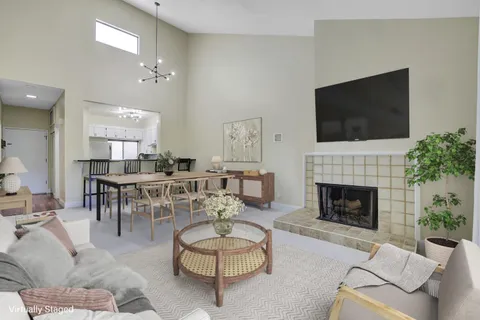 4691 Albany Circle Unit 137, San Jose, CA 95129 - MLS#: ML82001195