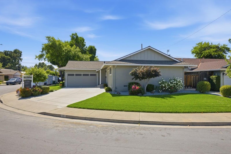 181 Warwick Drive