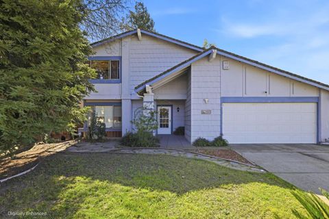 Photo of 1980 Pebblewood Drive, SACRAMENTO, CA 95833 (MLS # ML82039658)