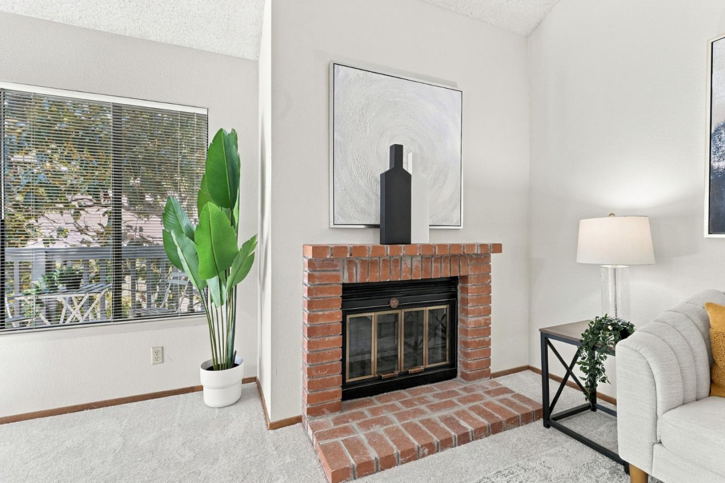 1911 Magdalena Circle 86