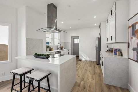 Tiny photo for 730 3rd Lane Ln, SOUTH SAN FRANCISCO, CA 94080 (MLS # ML82037438)