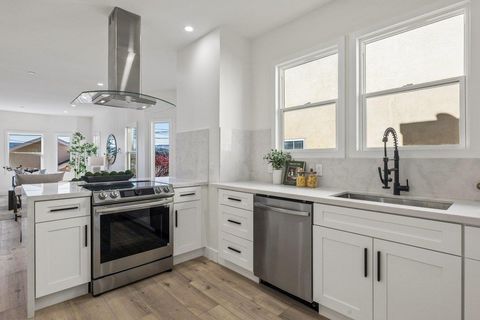 Tiny photo for 730 3rd Lane Ln, SOUTH SAN FRANCISCO, CA 94080 (MLS # ML82037438)