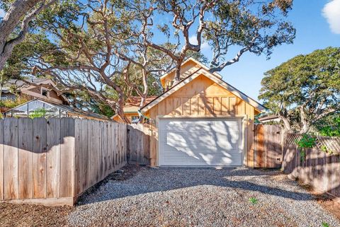 Tiny photo for 421 Eardley Avenue, PACIFIC GROVE, CA 93950 (MLS # ML82028952)