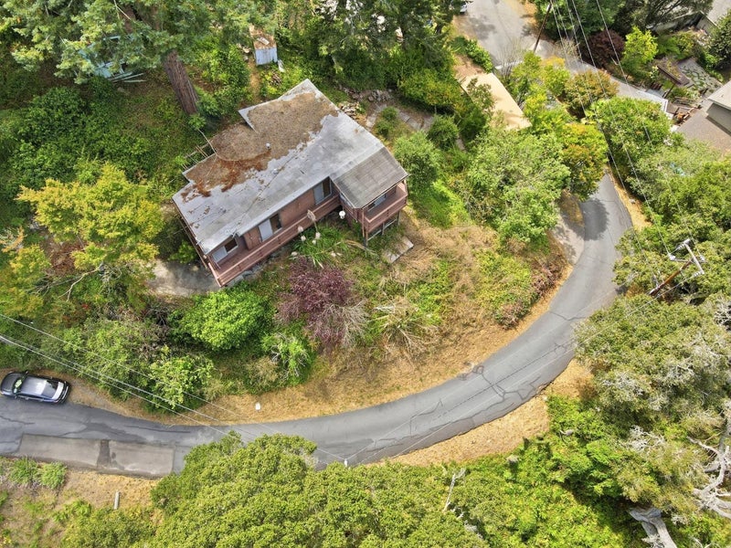 422 Loma Prieta Drive