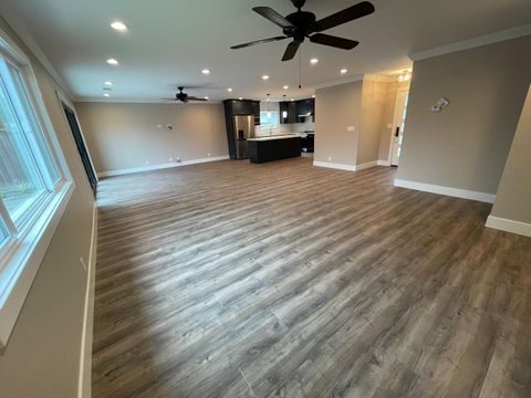 Tiny photo for 365 Bay Street, SAN JOSE, CA 95123 (MLS # ML82029731)