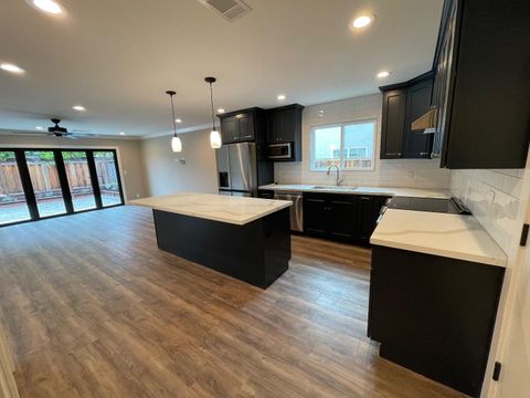 Tiny photo for 365 Bay Street, SAN JOSE, CA 95123 (MLS # ML82029731)