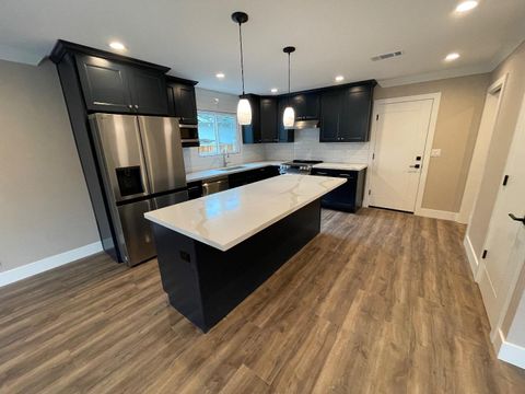 Tiny photo for 365 Bay Street, SAN JOSE, CA 95123 (MLS # ML82029731)