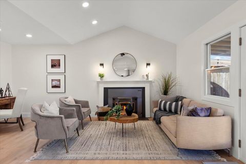 Tiny photo for 1968 Chardonnay Drive, OAKLEY, CA 94561 (MLS # ML82026168)