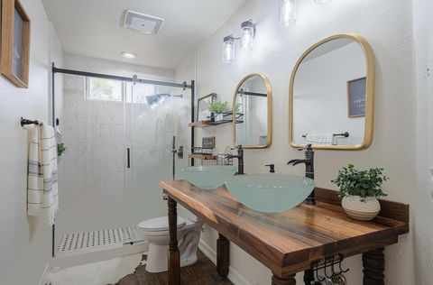 Tiny photo for 1818 Lancashire Drive, Salinas, CA 93906 (MLS # ML82028097)