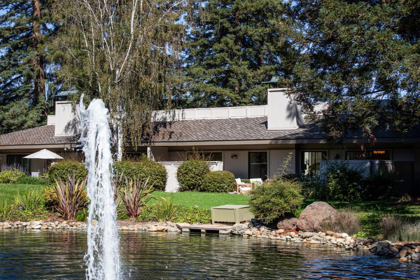 23 Bay Tree Lane