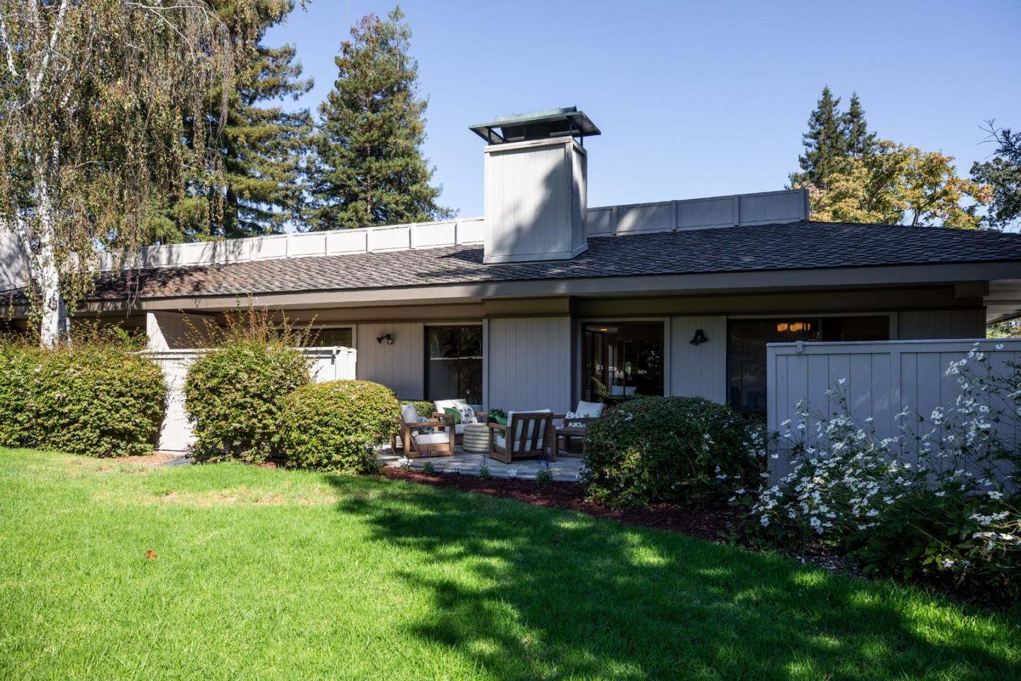 23 Bay Tree Lane