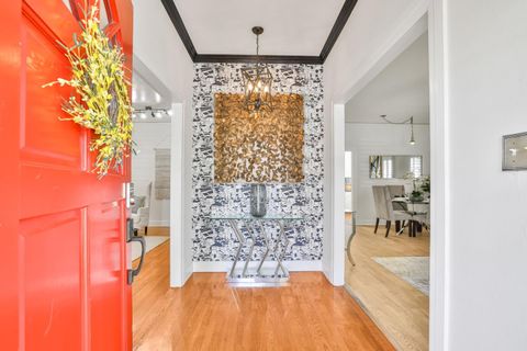 Photo of 20 Clayton Ave, SAN JOSE, CA 95110 (MLS # ML82043346)