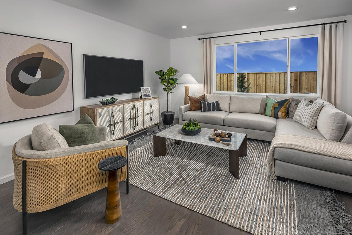 321 Tall Grass Way