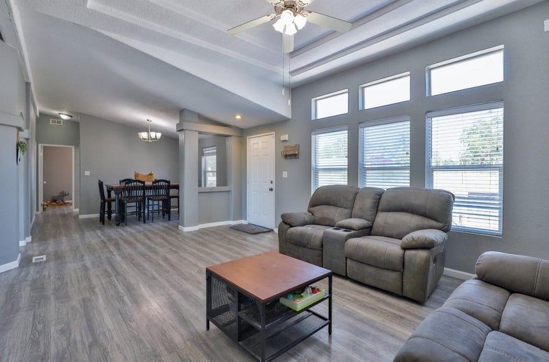 7242 Da Lee Road