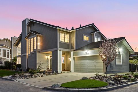 Photo of 6207 Mcabee Road, SAN JOSE, CA 95120 (MLS # ML82037605)