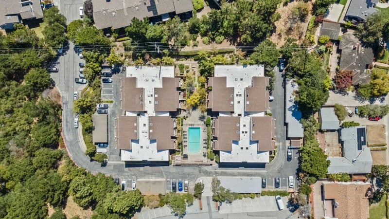 1685 Bayridge Way 203