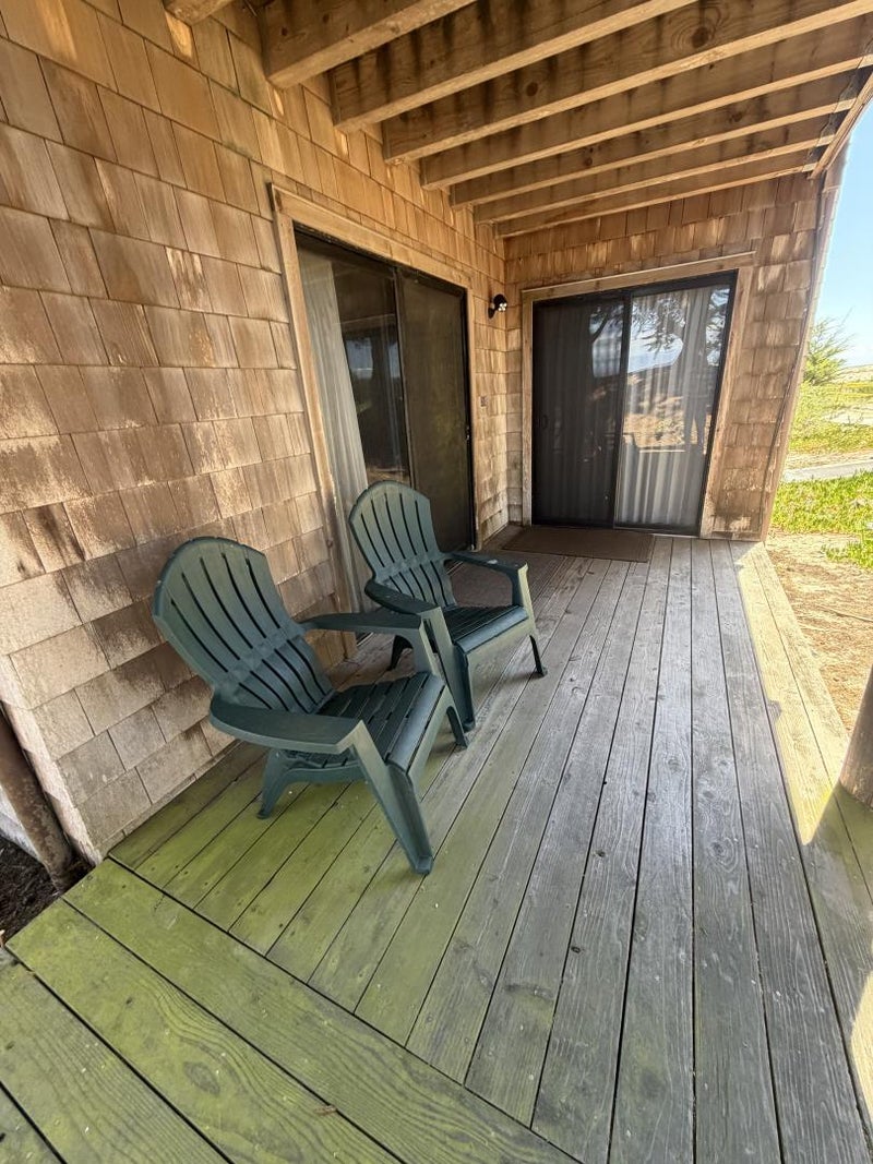 73 Pelican Point