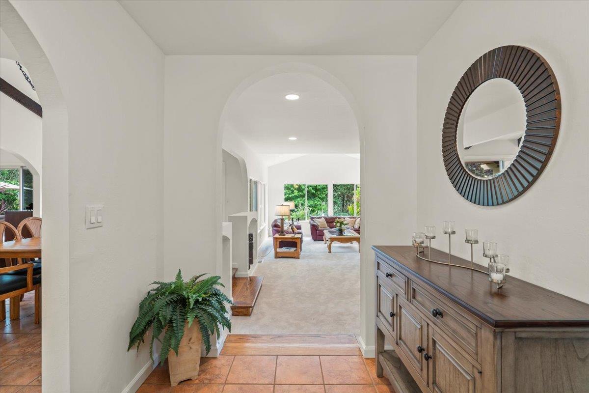 8103 Crestview Court