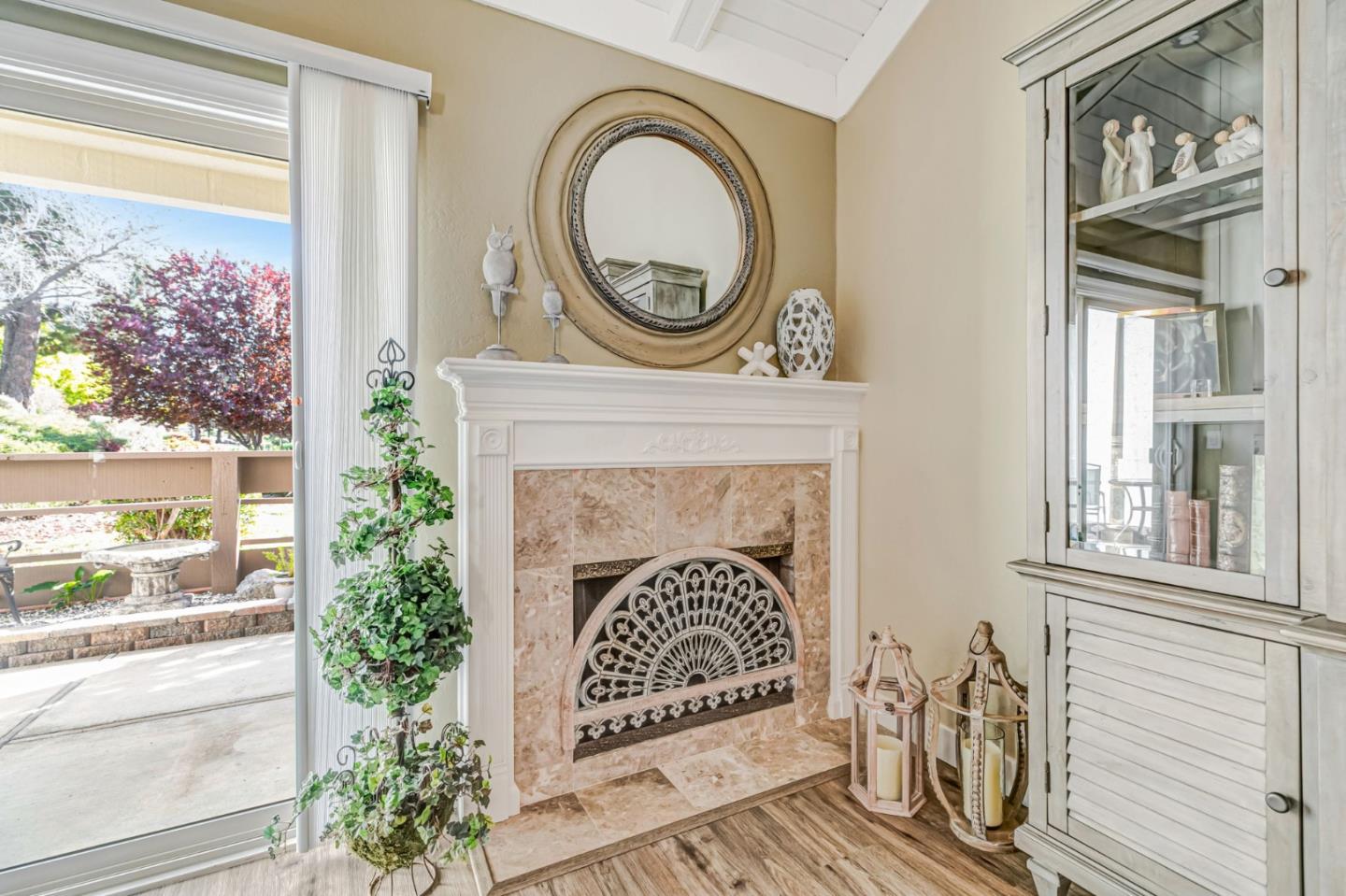 6094 Montgomery Court