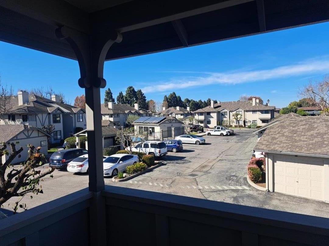 1056 Padre Drive 4