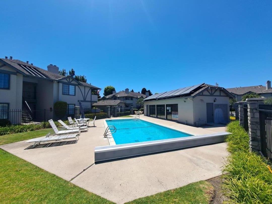 1056 Padre Drive 4
