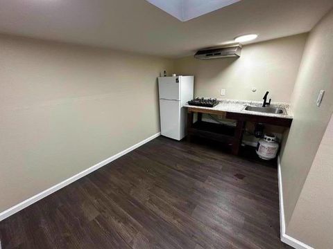 Tiny photo for 9 N 33rd Street, San Jose, CA 95116 (MLS # ML82034649)