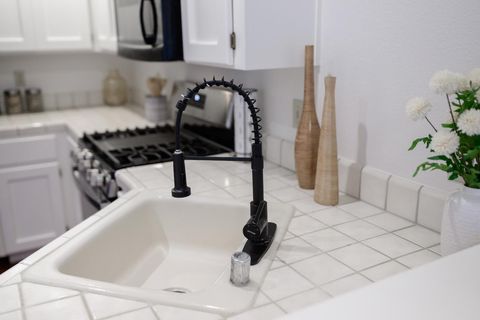 Tiny photo for 132 Arabian Way, SCOTTS VALLEY, CA 95066 (MLS # ML82030172)