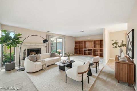 Photo of 1067 Padre Drive #2, SALINAS, CA 93901 (MLS # ML82035080)