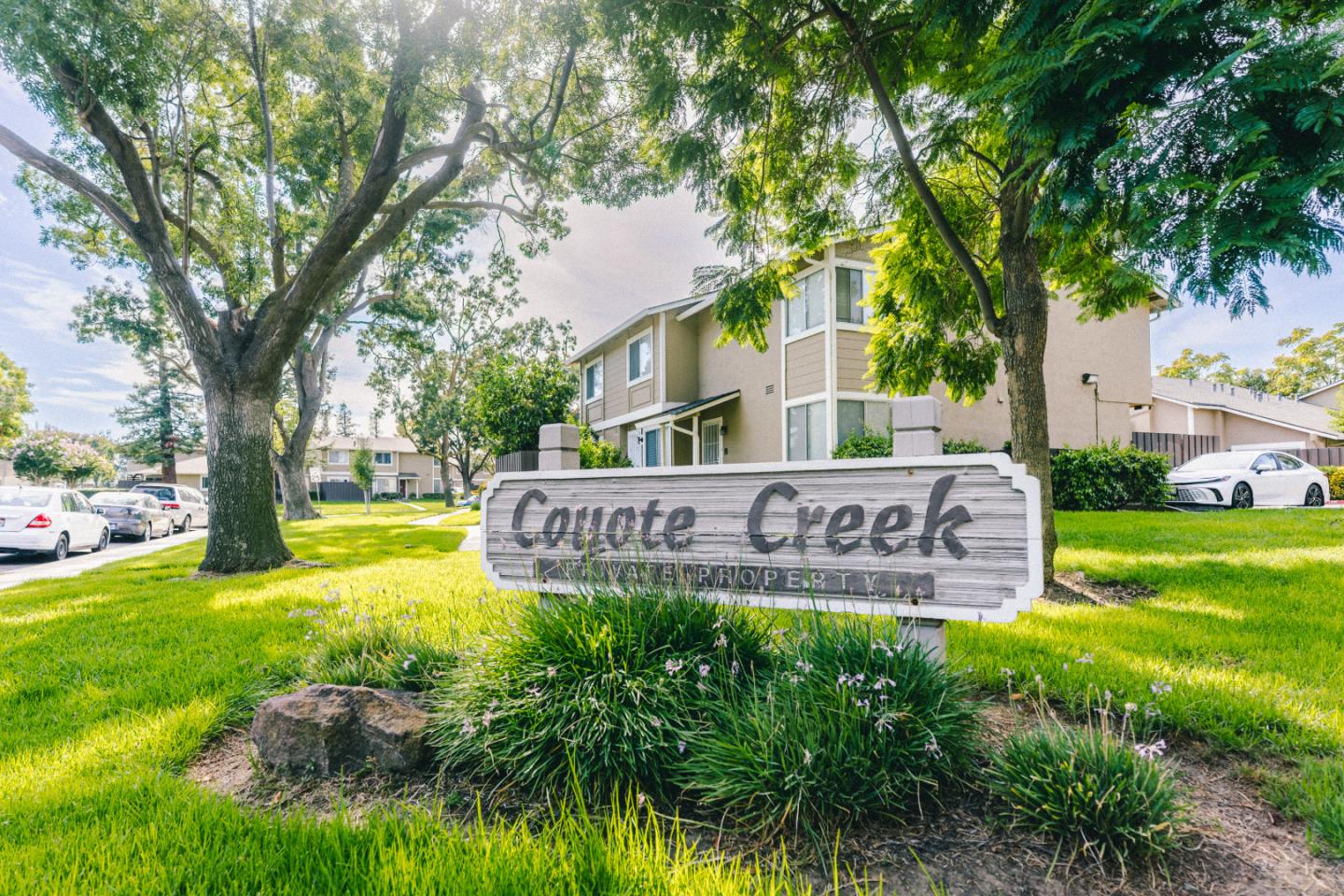 2227 Warfield Way