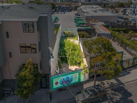 Photo of 4128 3rd Street, SAN FRANCISCO, CA 94124 (MLS # ML82042566)