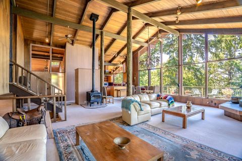 Photo of 45 Ranch Road, WOODSIDE, CA 94062 (MLS # ML82032237)