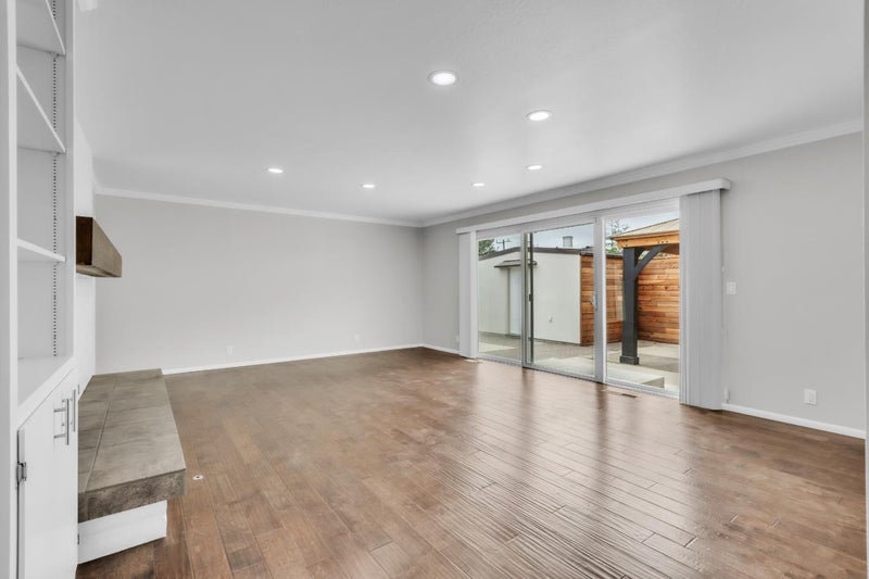1268 La Mirada Drive